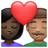 亲吻: 女人男人较深肤色中等肤色emoji素材一 160x160像素