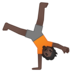 安卓系统里的侧手翻的人:深色肤色emoji表情