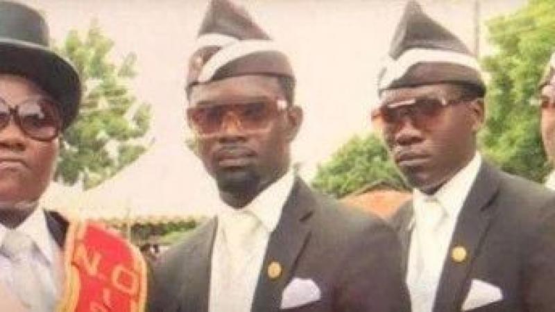 emoji：“表”里不如意