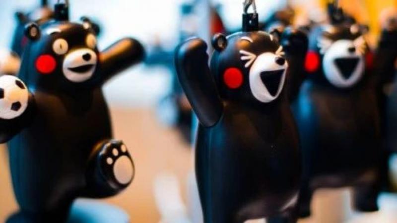 在表情包界，emoji都得替这位大佬点烟！KUMAMON熊本熊来也～缩略图